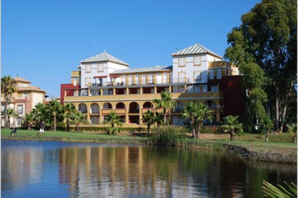 Apartamento T2, Urbanizacao Golf, Isla Canela ウエルバ エクステリア 写真